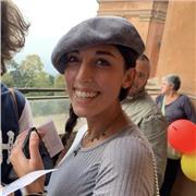 Professeur trilingue (italien français anglais) avec une expérience de trois ans dans le privé